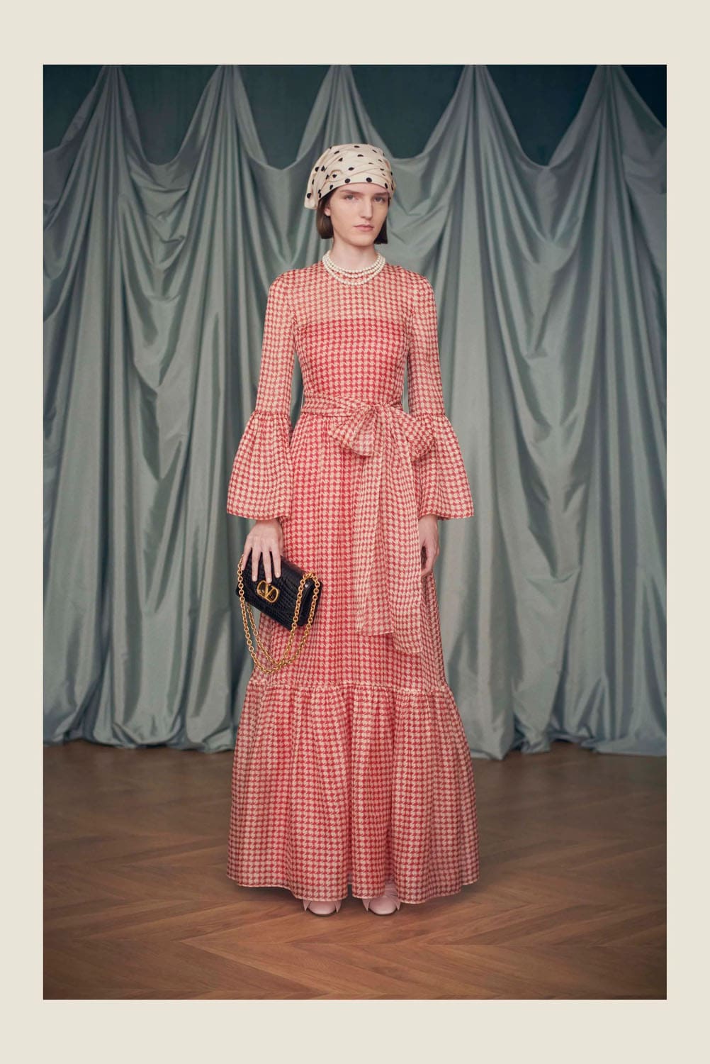 Valentino by Alessandro Michele Resort 2025 Runway Magazine (155)