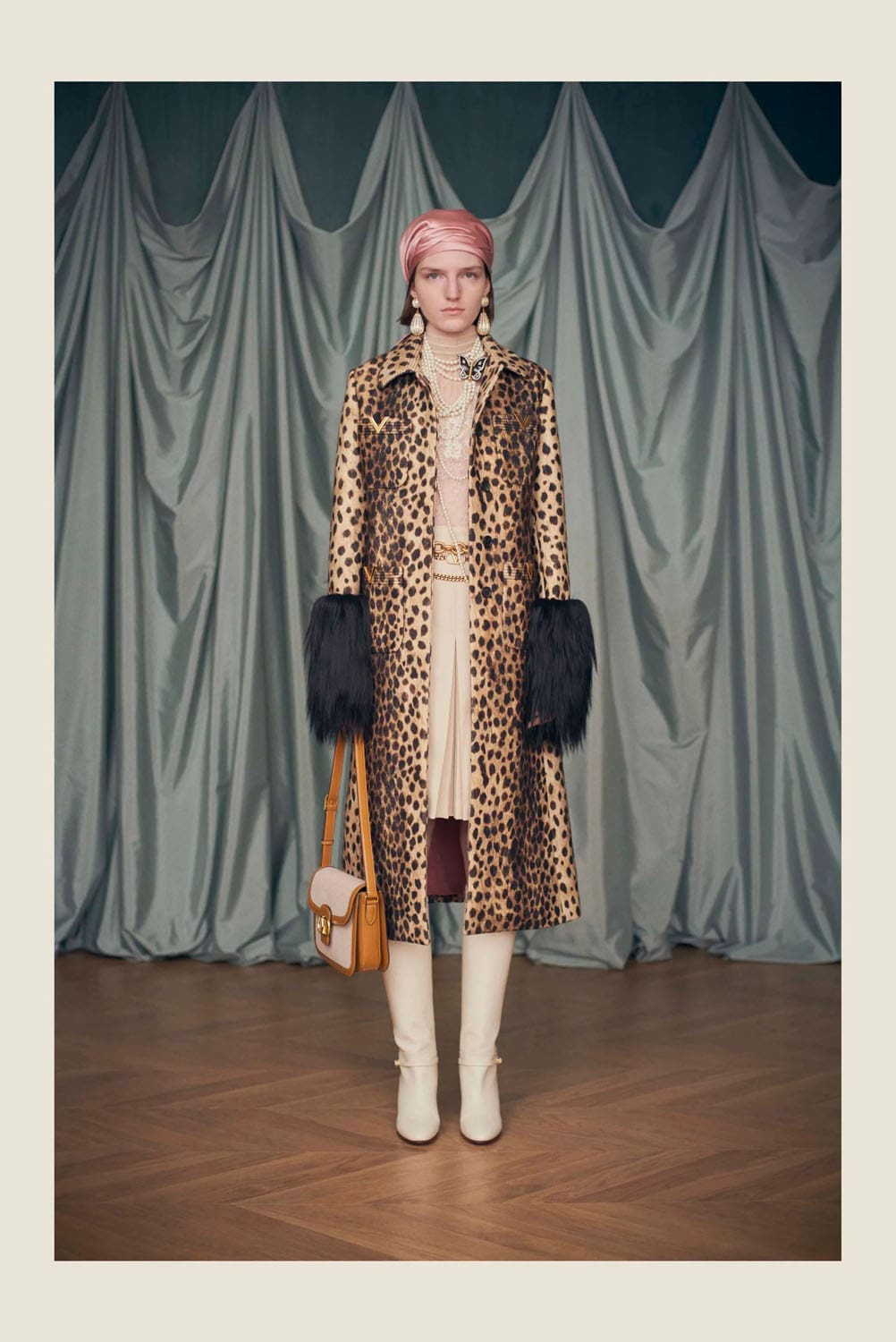 Valentino by Alessandro Michele Resort 2025 Runway Magazine (36)