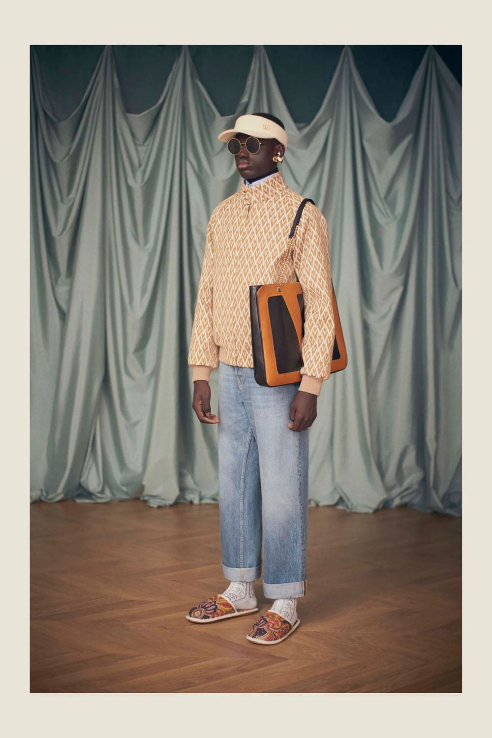 Valentino by Alessandro Michele Resort 2025 Runway Magazine (43)
