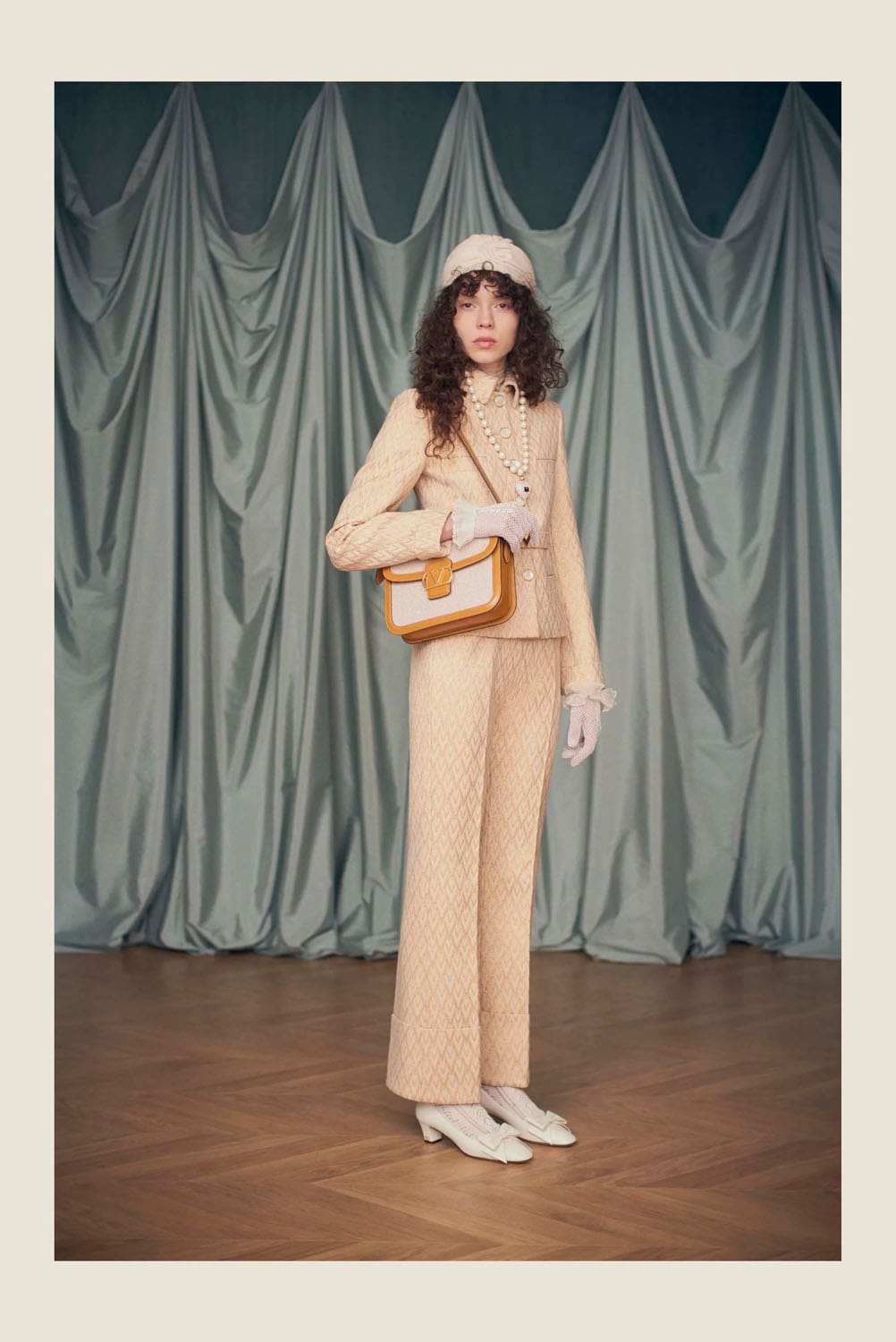 Valentino by Alessandro Michele Resort 2025 Runway Magazine (49)