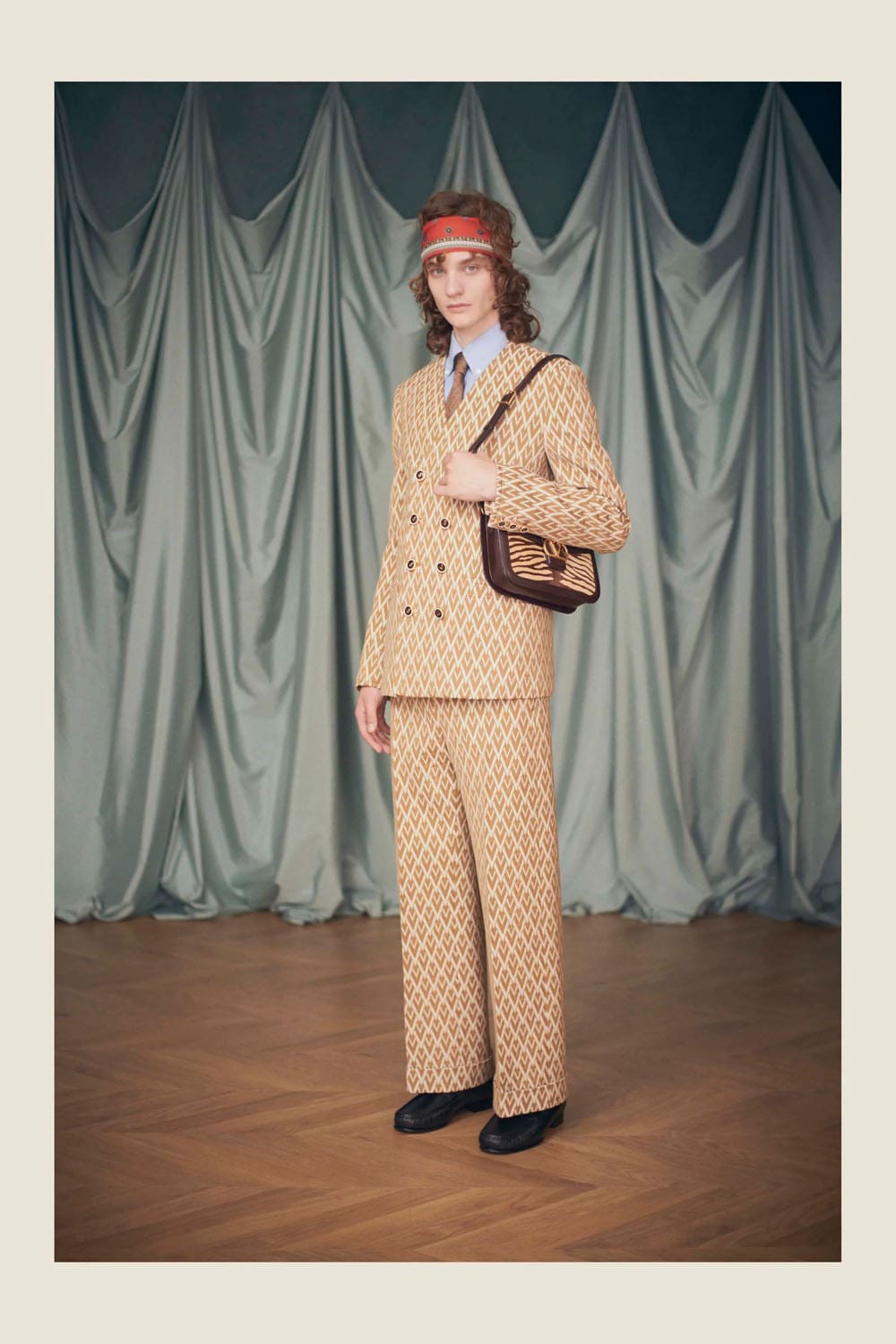 Valentino by Alessandro Michele Resort 2025 Runway Magazine (61)