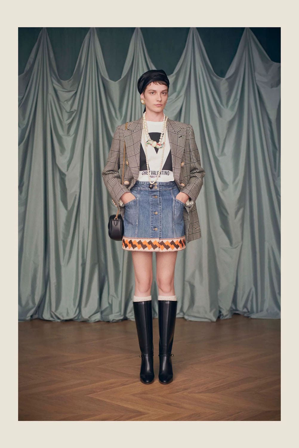 Valentino by Alessandro Michele Resort 2025 Runway Magazine (77)