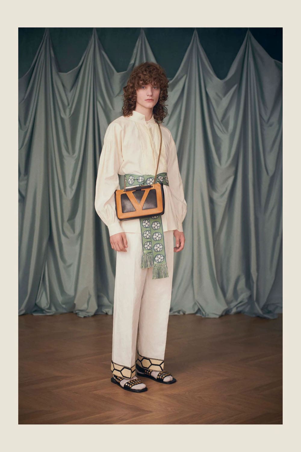 Valentino by Alessandro Michele Resort 2025 Runway Magazine (90)