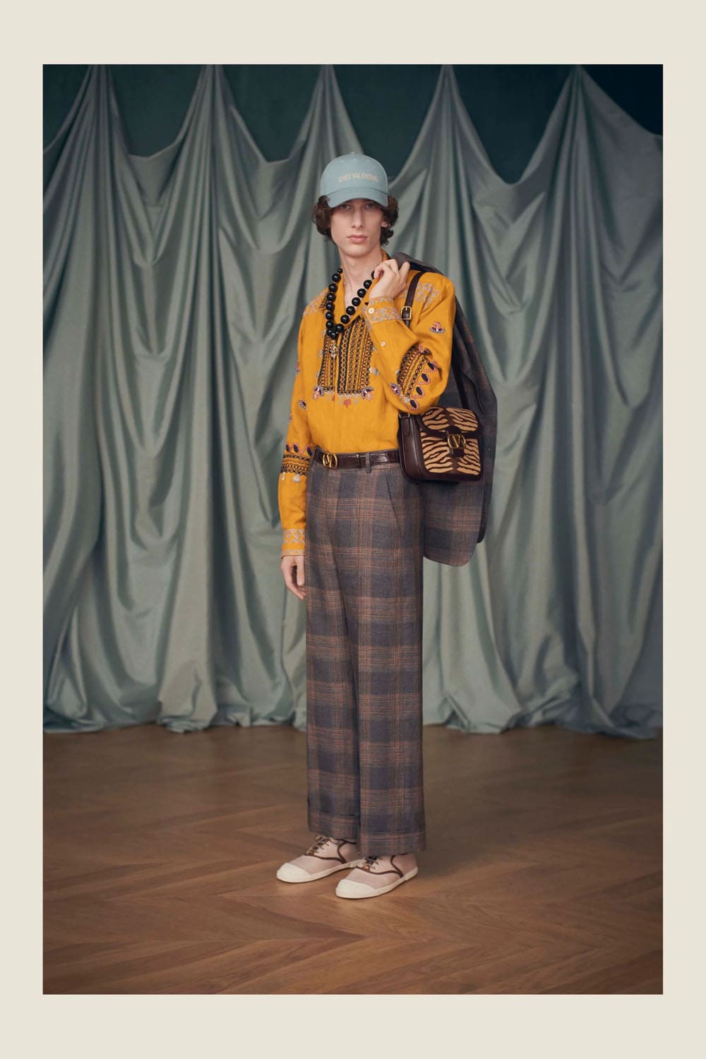 Valentino by Alessandro Michele Resort 2025 Runway Magazine (99)