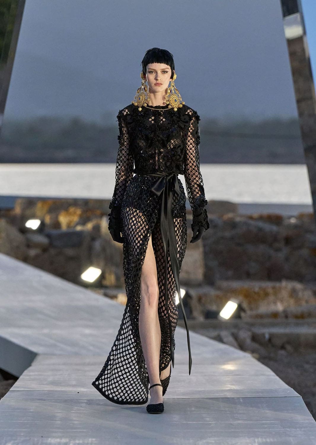 ドルチェ ガッバーナ アルタ モーダ サルデーニャ 2024 Runway 雑誌(30)
