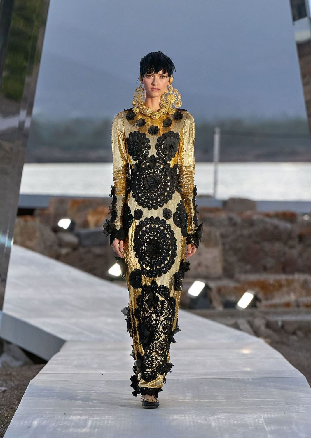 ドルチェ ガッバーナ アルタ モーダ サルデーニャ 2024 Runway 雑誌(62)
