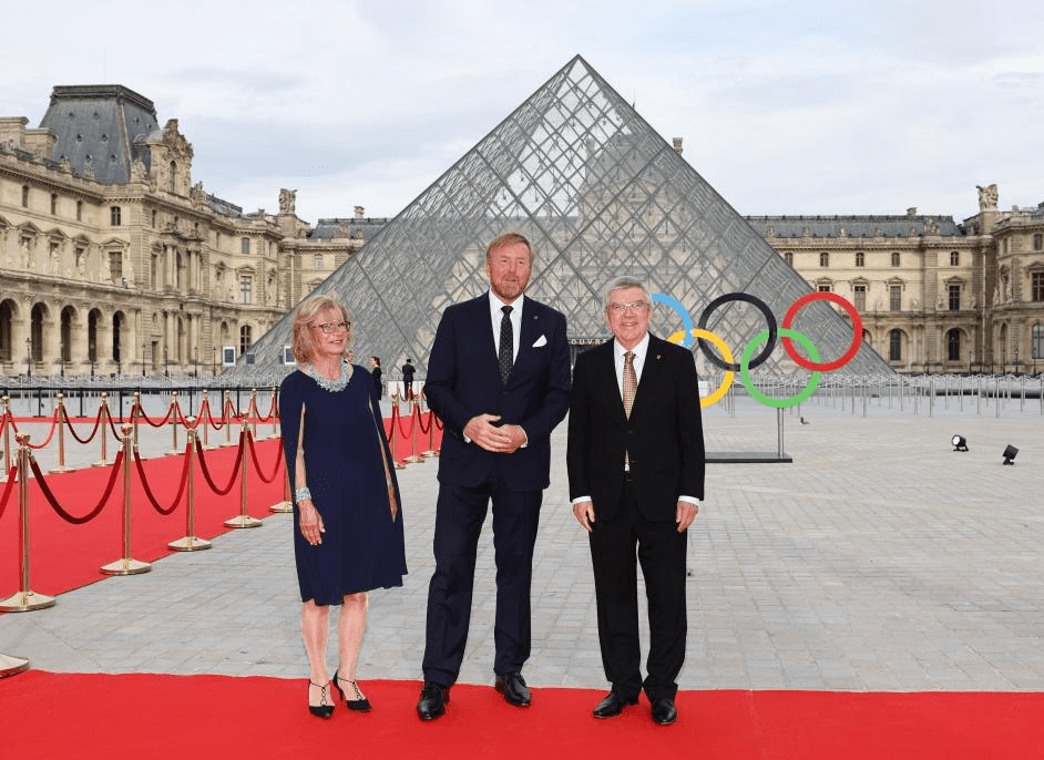 IOCのトーマス・バッハ会長、クラウディア・バッハ、オランダ国王ウィレム・アレクサンダーがオリンピック公式晩餐会に出席
