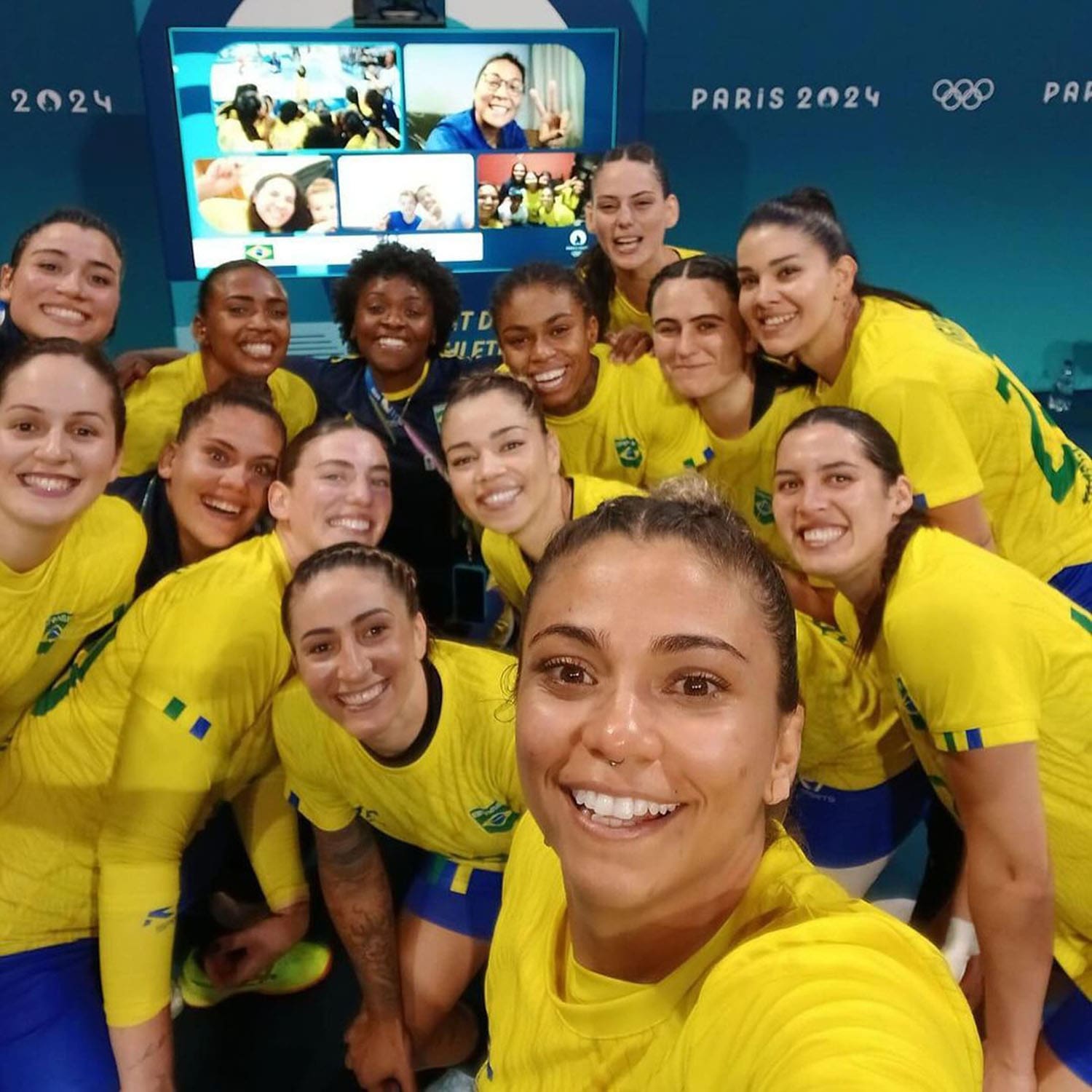 オリンピックでの11人のアスリートの瞬間共有勝利ライブビデオモニター 2024 パリ