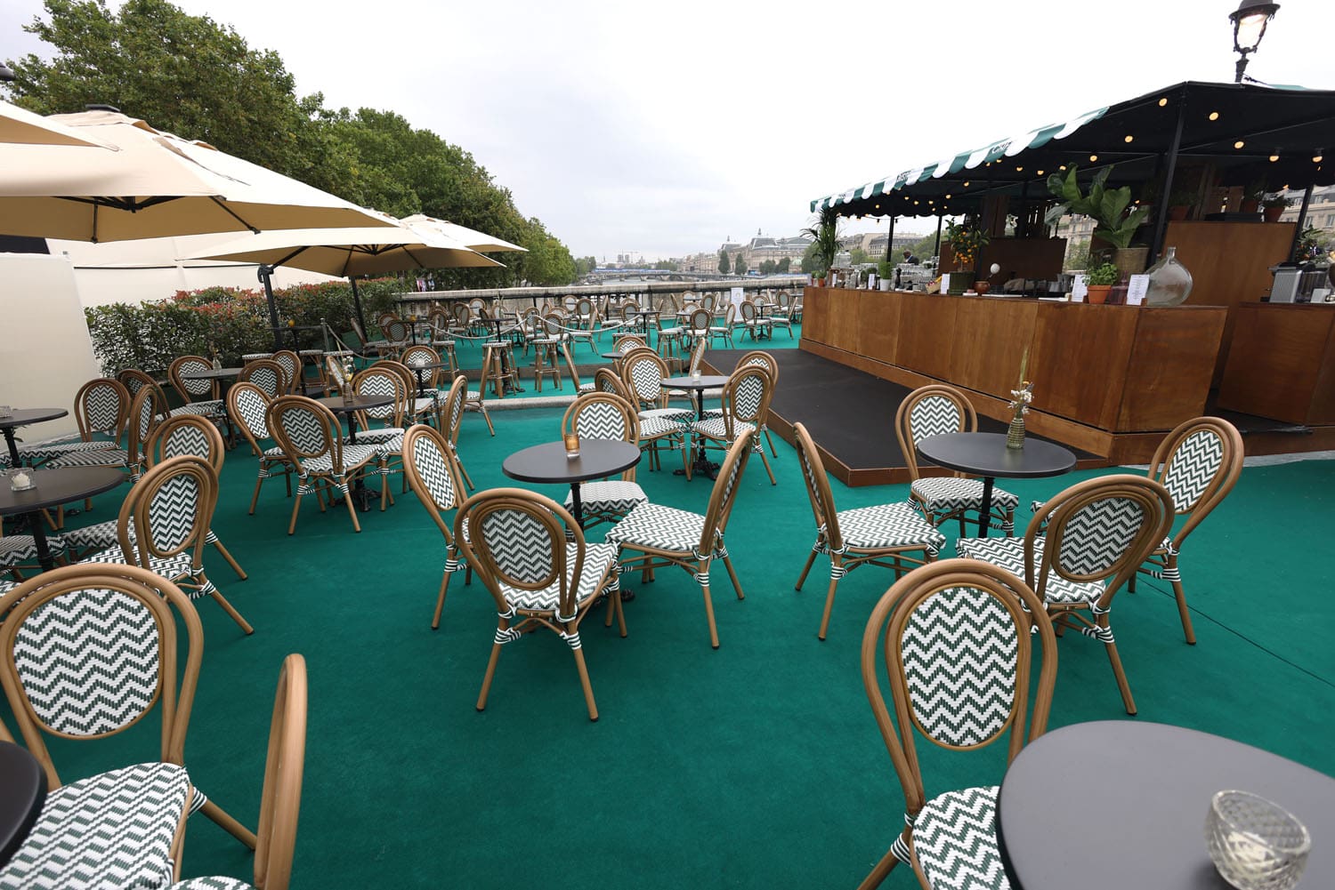 Concorde Bridge LVMH Exclusive Luxury Cafe at Opening ceremony July 26 Olympics2