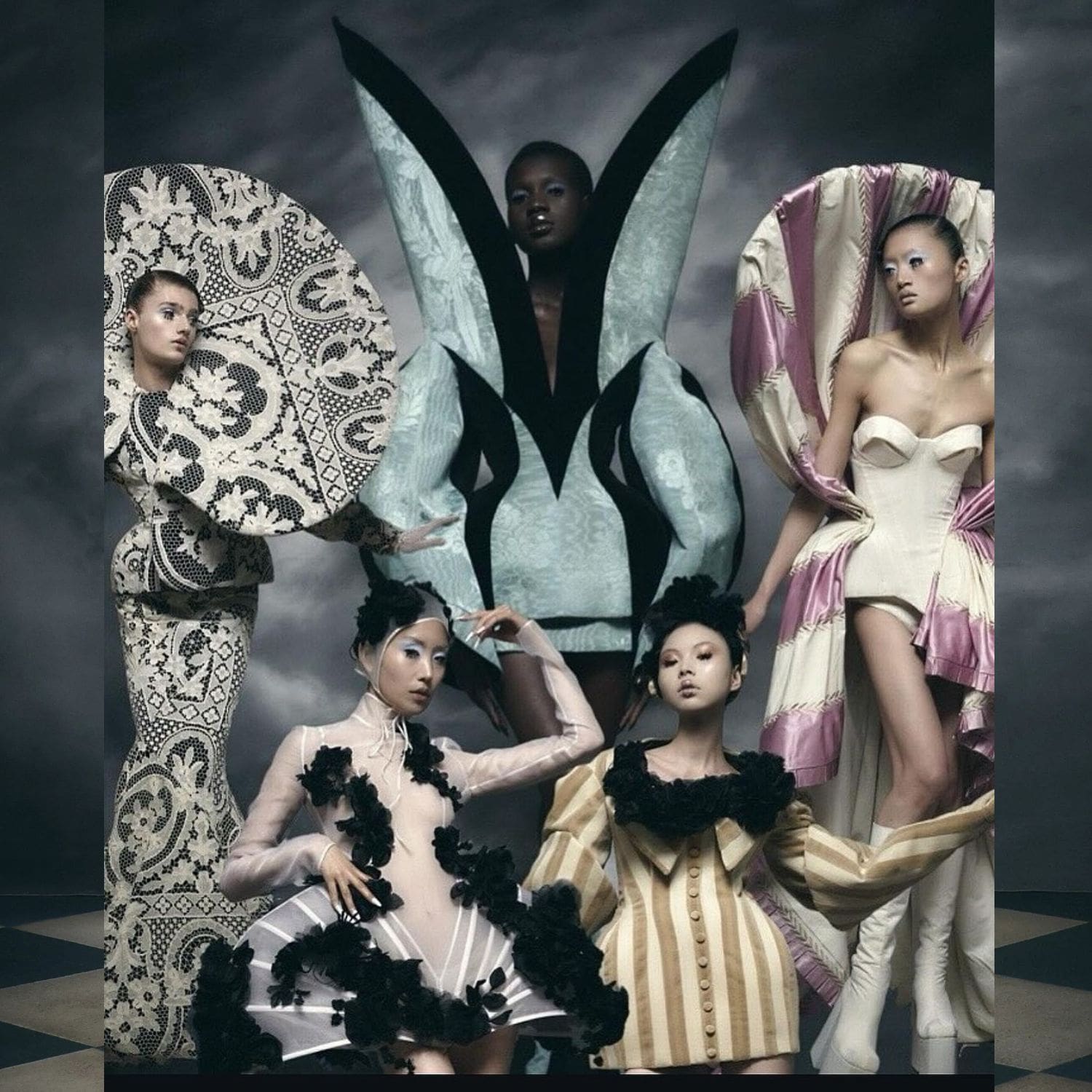 5 Harris Reed Printemps Été 2025 Londres Runway Magazine
