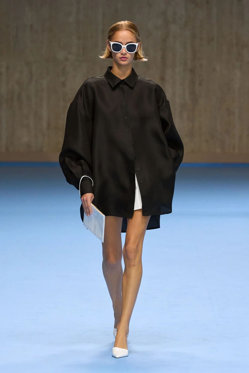 Carolina Herrera Frühling Sommer 2025 New York Runway Magazin (12)