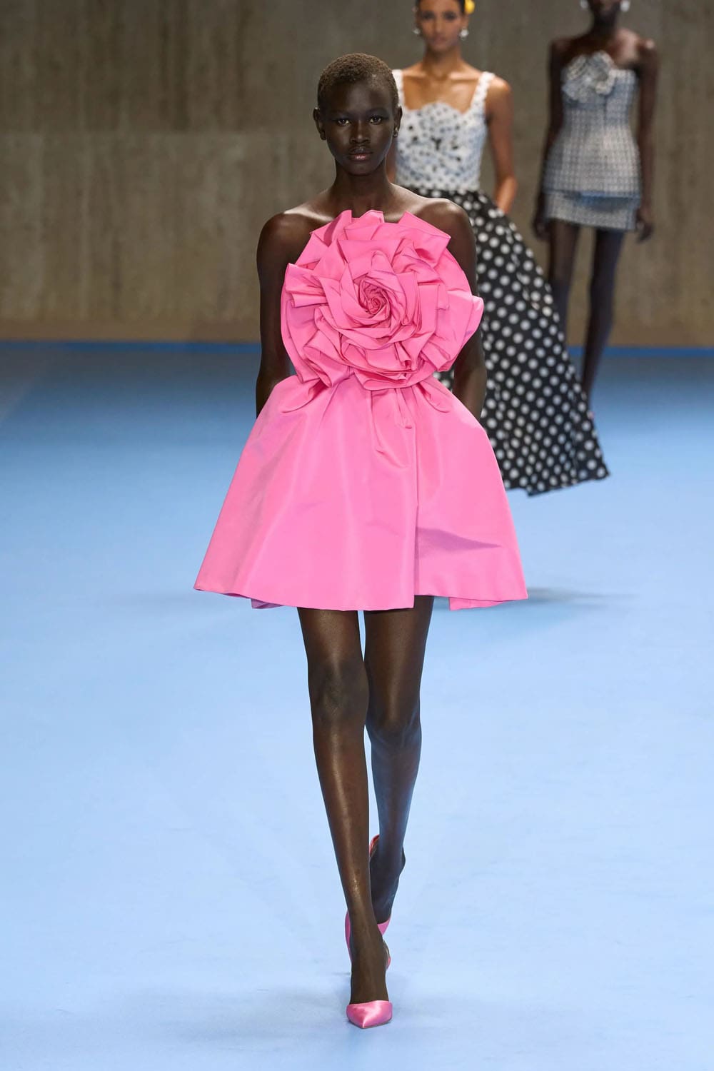 Carolina Herrera Frühling Sommer 2025 New York Runway Magazin (28)