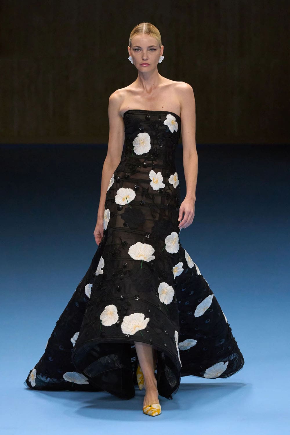 Carolina Herrera Frühling Sommer 2025 New York Runway Magazin (62)