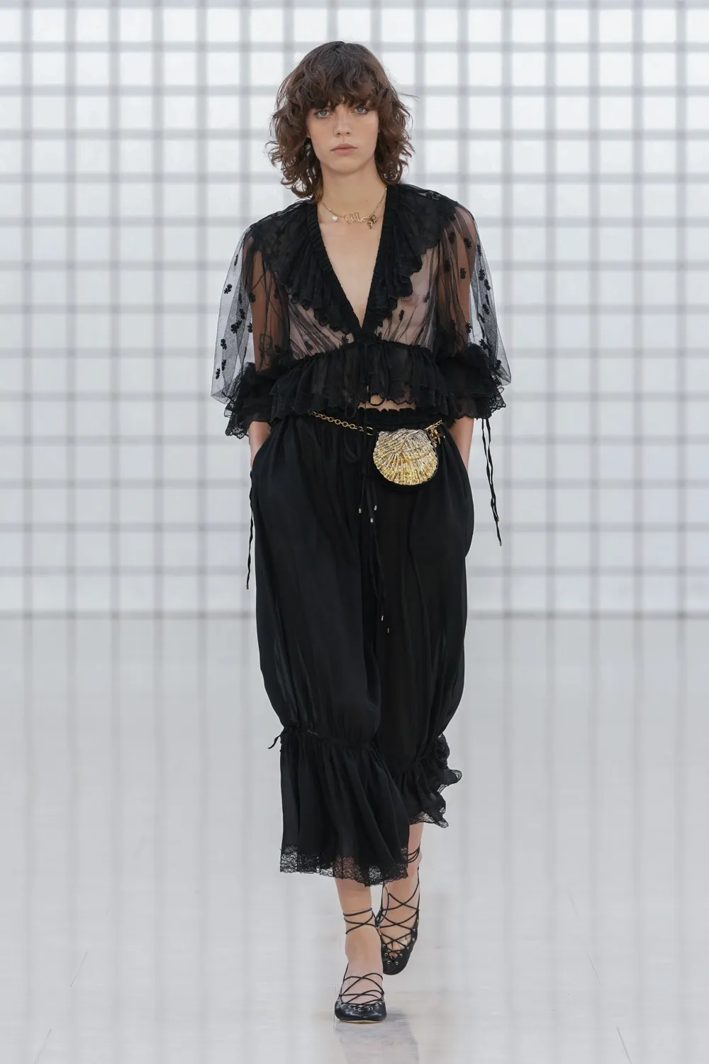 Chloé Primavera Estate 2025 Runway Magazine (18)