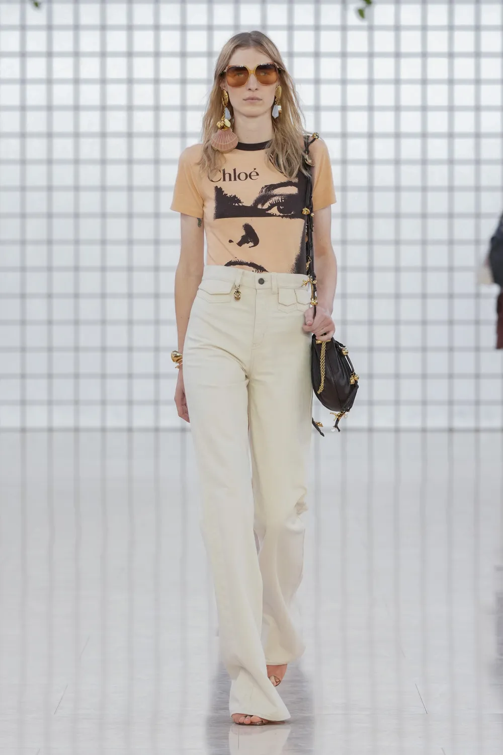 Chloé Primavera Estate 2025 Runway Magazine (32)