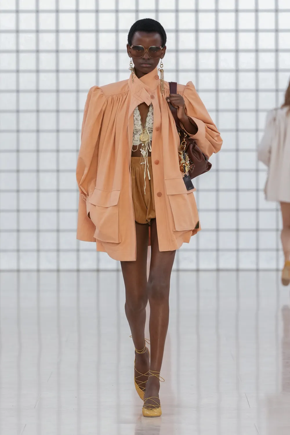 Chloé Primavera Estate 2025 Runway Magazine (40)
