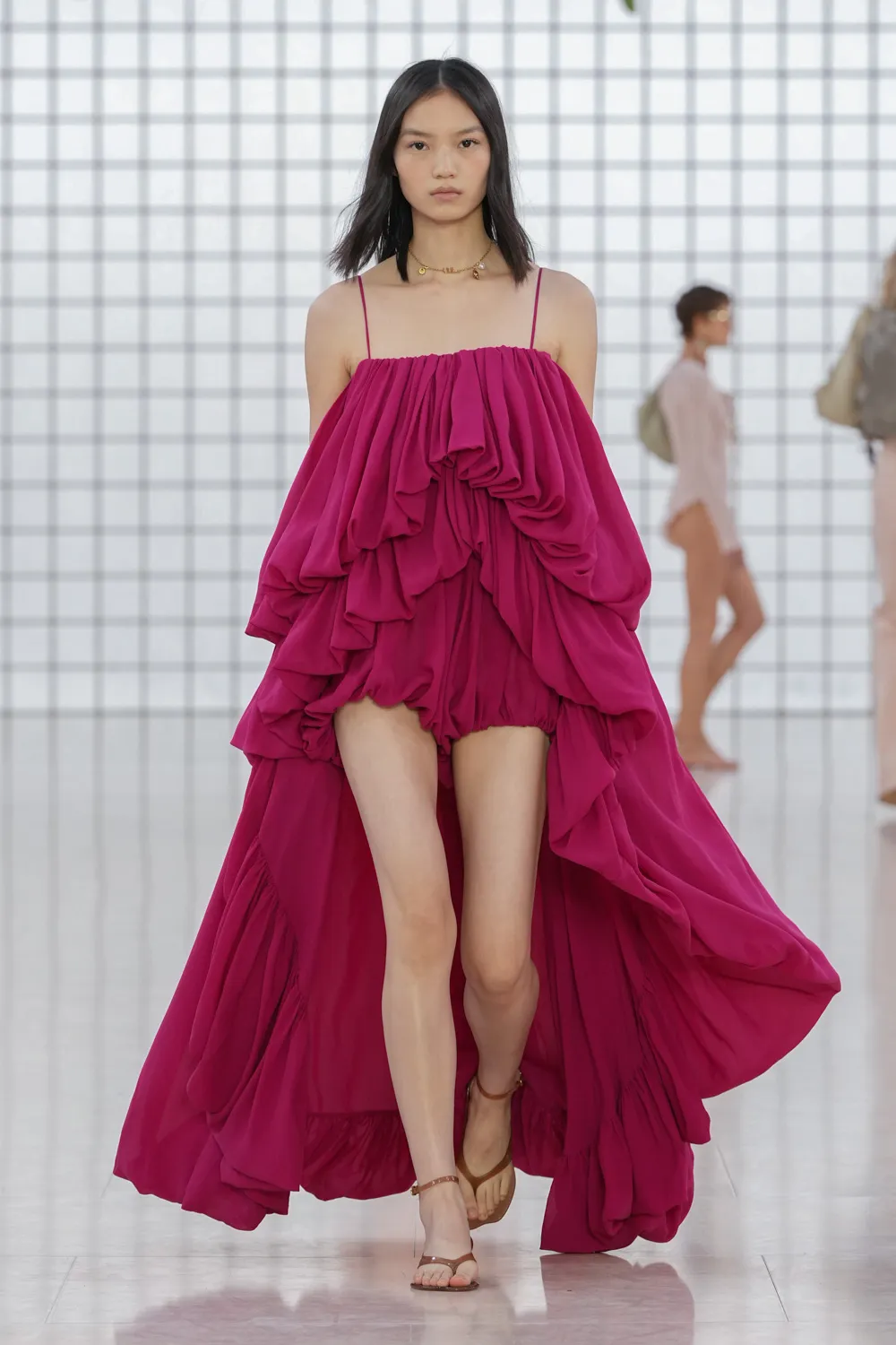 Chloé Primavera Estate 2025 Runway Magazine (50)