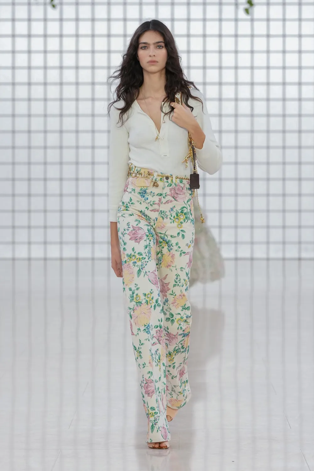 Chloé Primavera Estate 2025 Runway Magazine (61)
