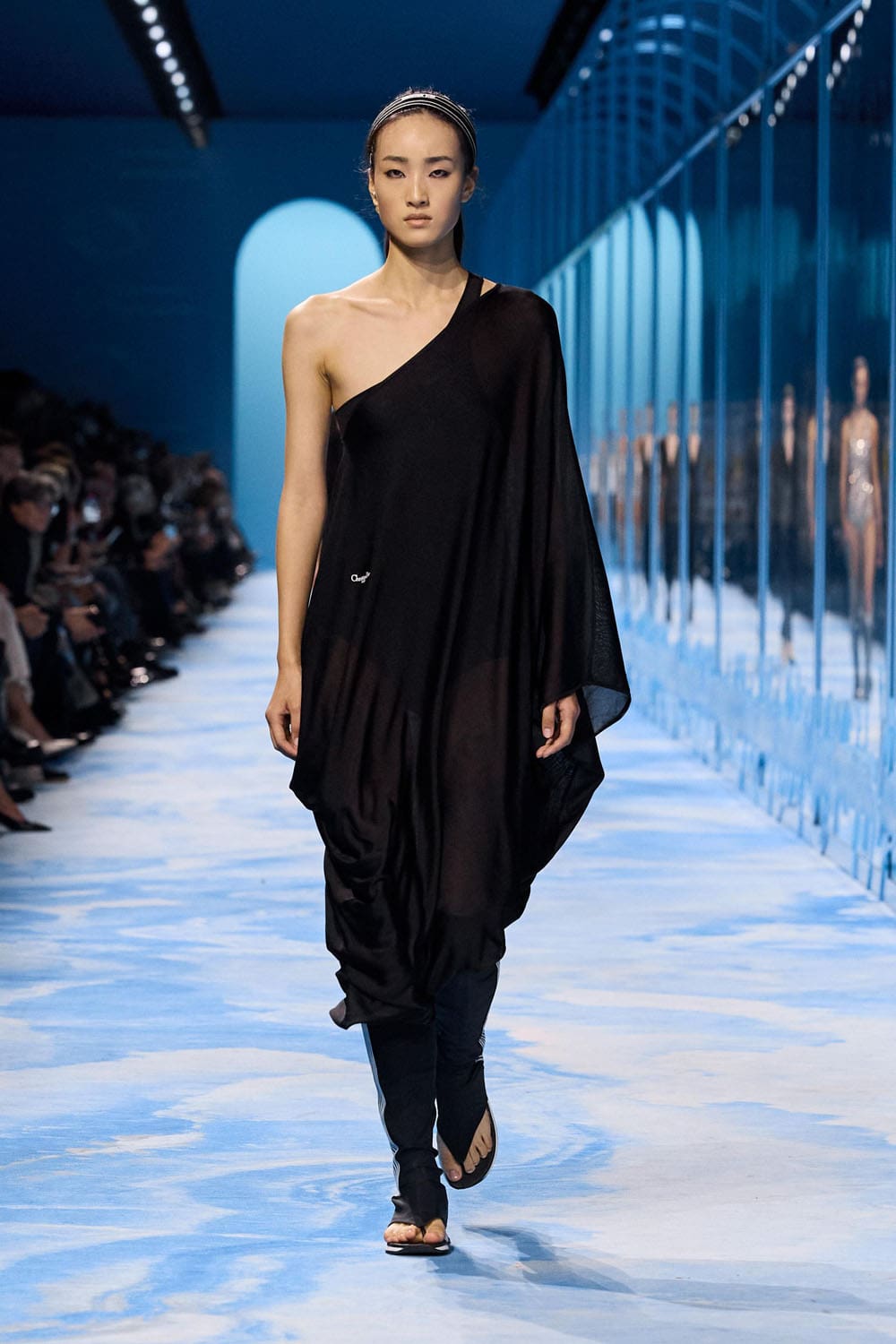 迪奥 2025 春夏系列 Runway 杂志（13）