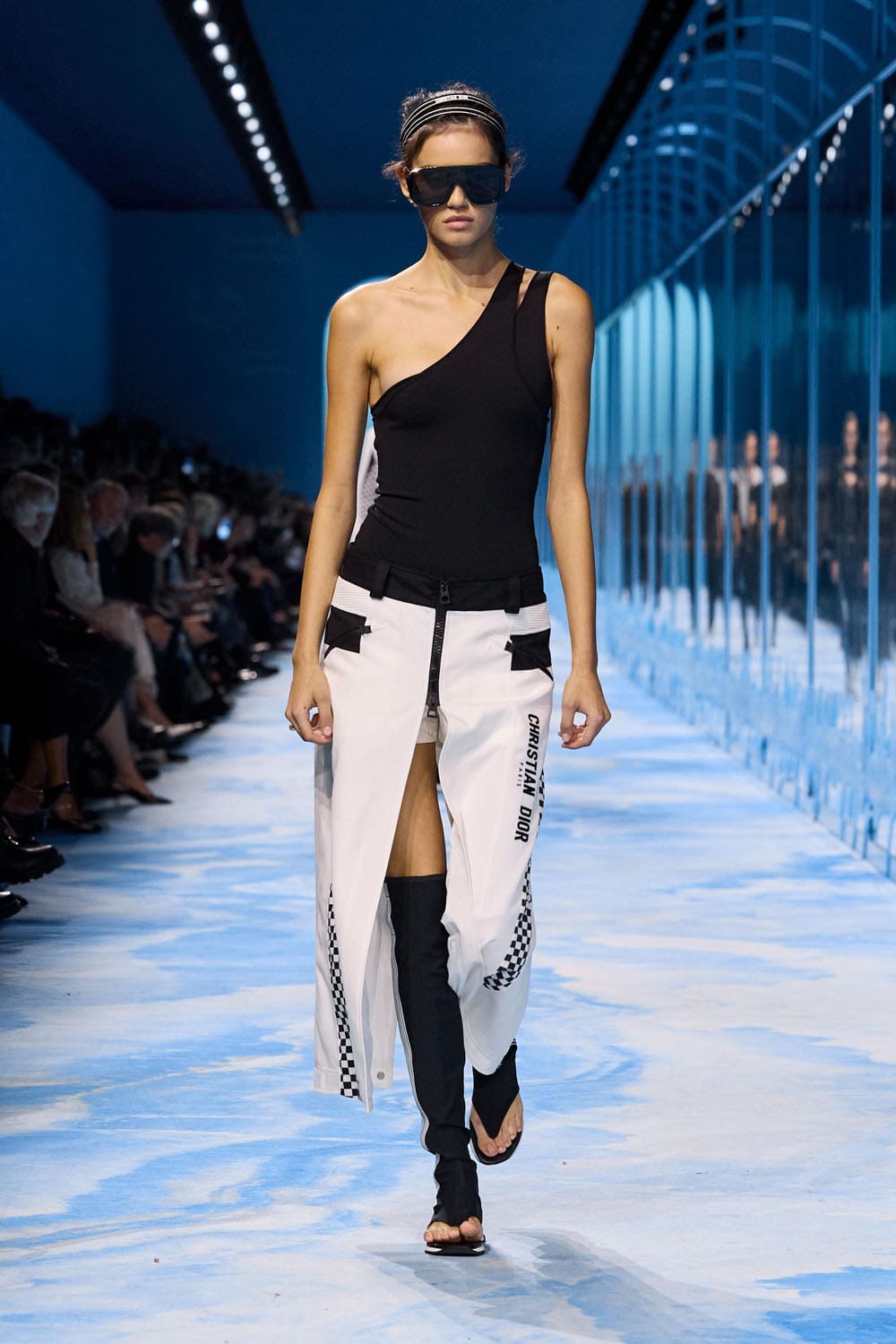 迪奥 2025 春夏系列 Runway 杂志（23）