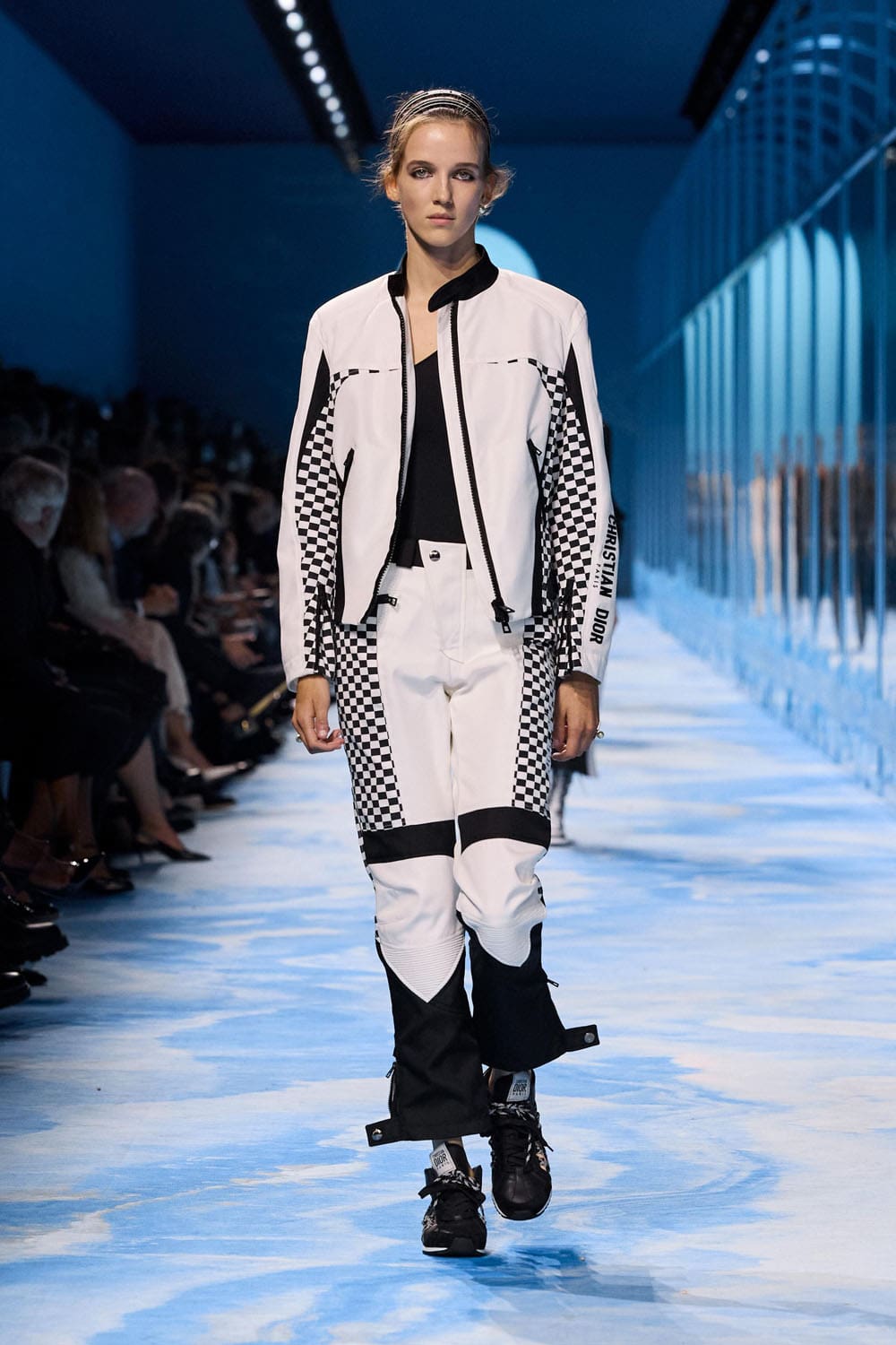 迪奥 2025 春夏系列 Runway 杂志（24）
