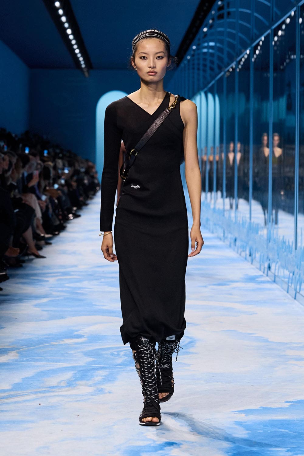 迪奥 2025 春夏系列 Runway 杂志（6）