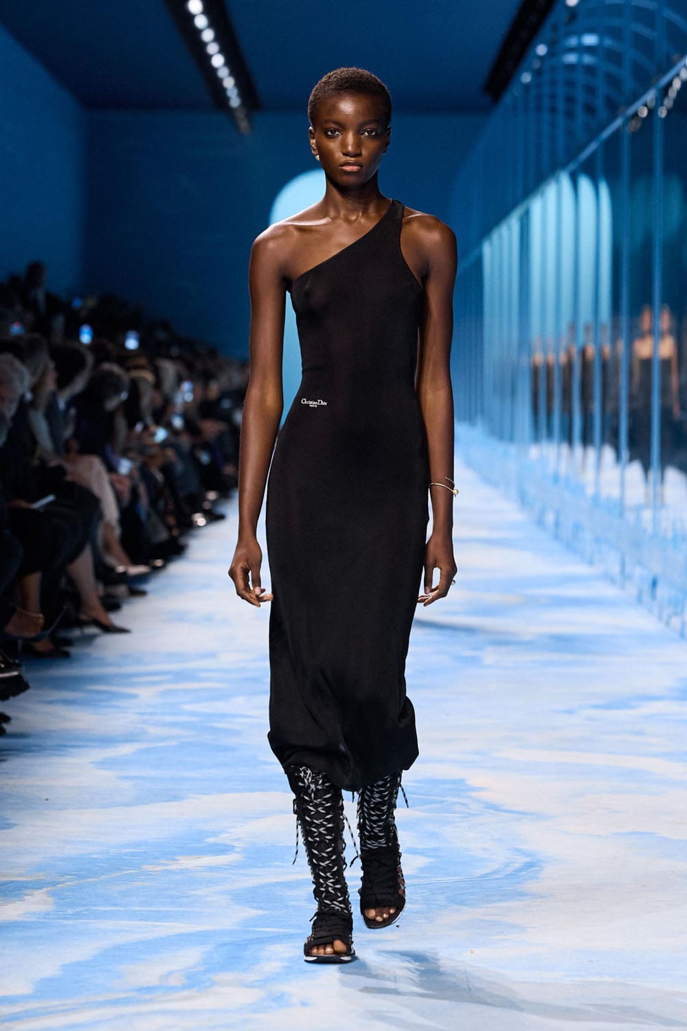 迪奥 2025 春夏系列 Runway 杂志（7）
