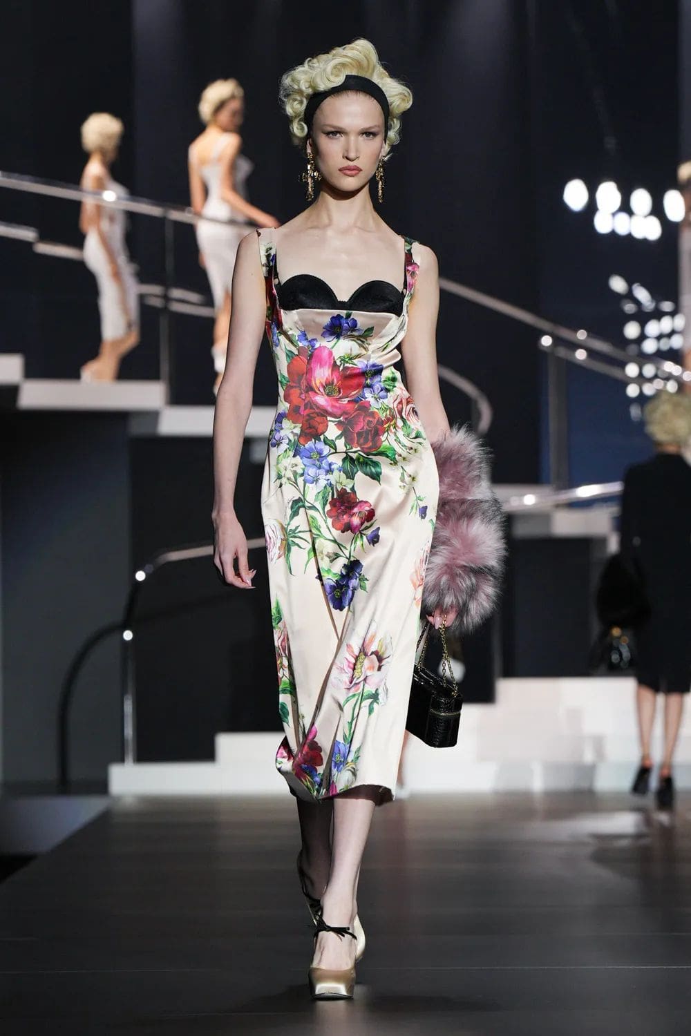 ドルチェガッバーナ2025年春夏ミラノ Runway 雑誌(15)