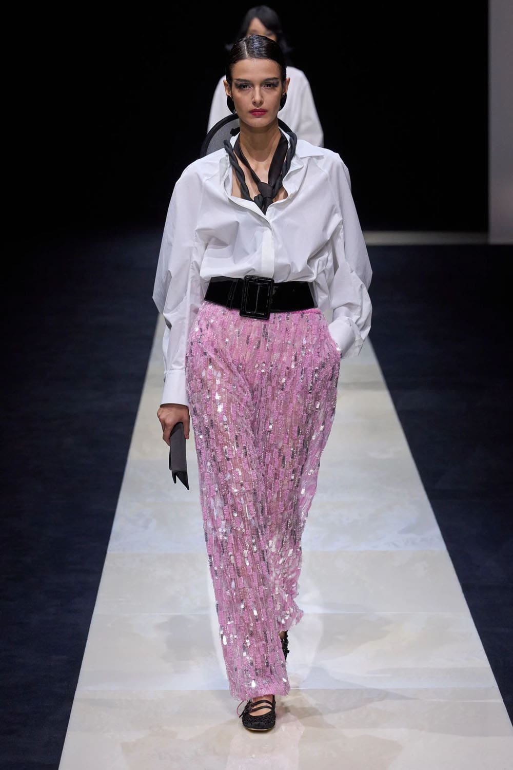 エンポリオアルマーニ2025年春夏ミラノ Runway 雑誌(106)