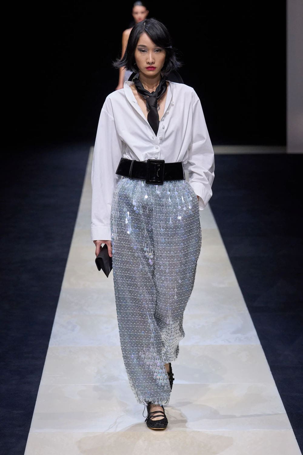 エンポリオアルマーニ2025年春夏ミラノ Runway 雑誌(107)