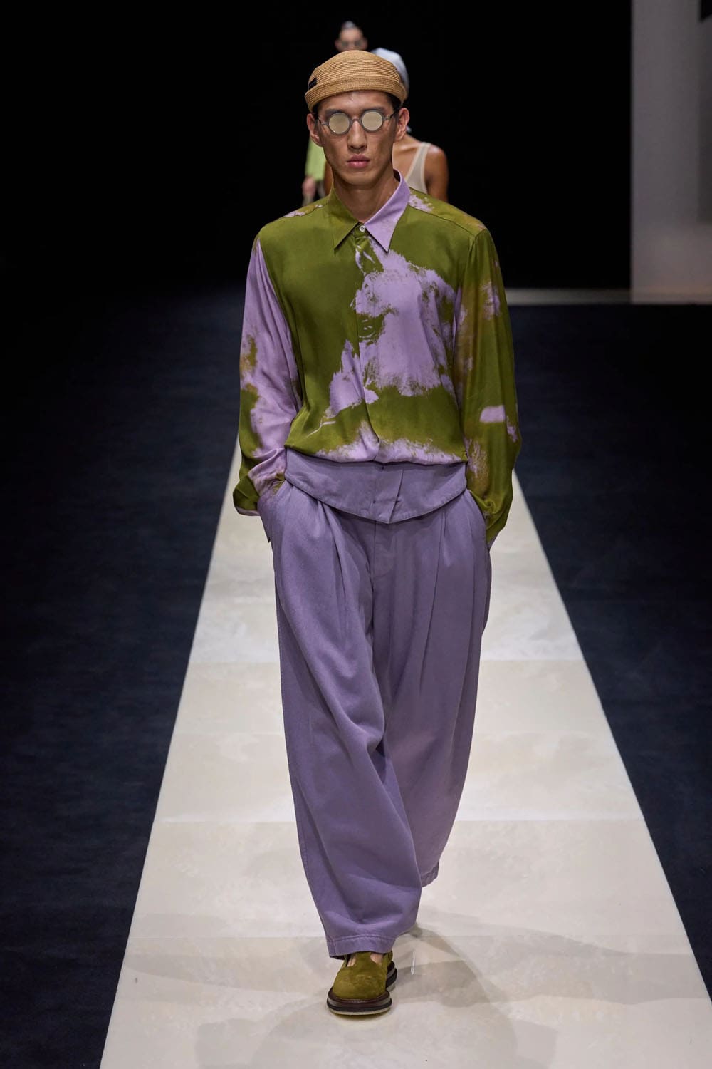 エンポリオアルマーニ2025年春夏ミラノ Runway 雑誌(47)