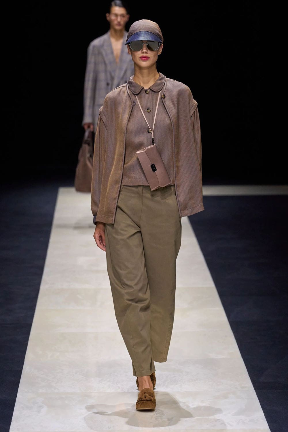 エンポリオアルマーニ2025年春夏ミラノ Runway 雑誌(53)