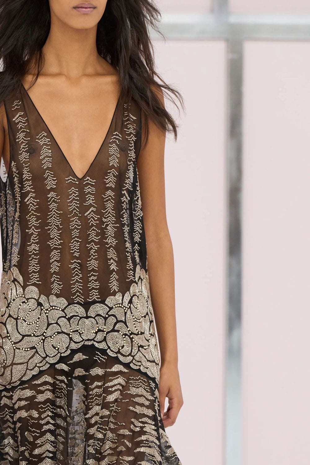 Fendi 2025春夏特写 Runway 杂志(3)