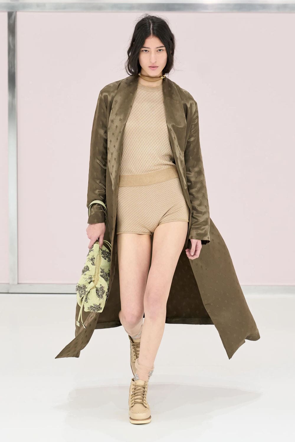 芬迪(Fendi)2025春夏米兰 Runway 杂志(28)
