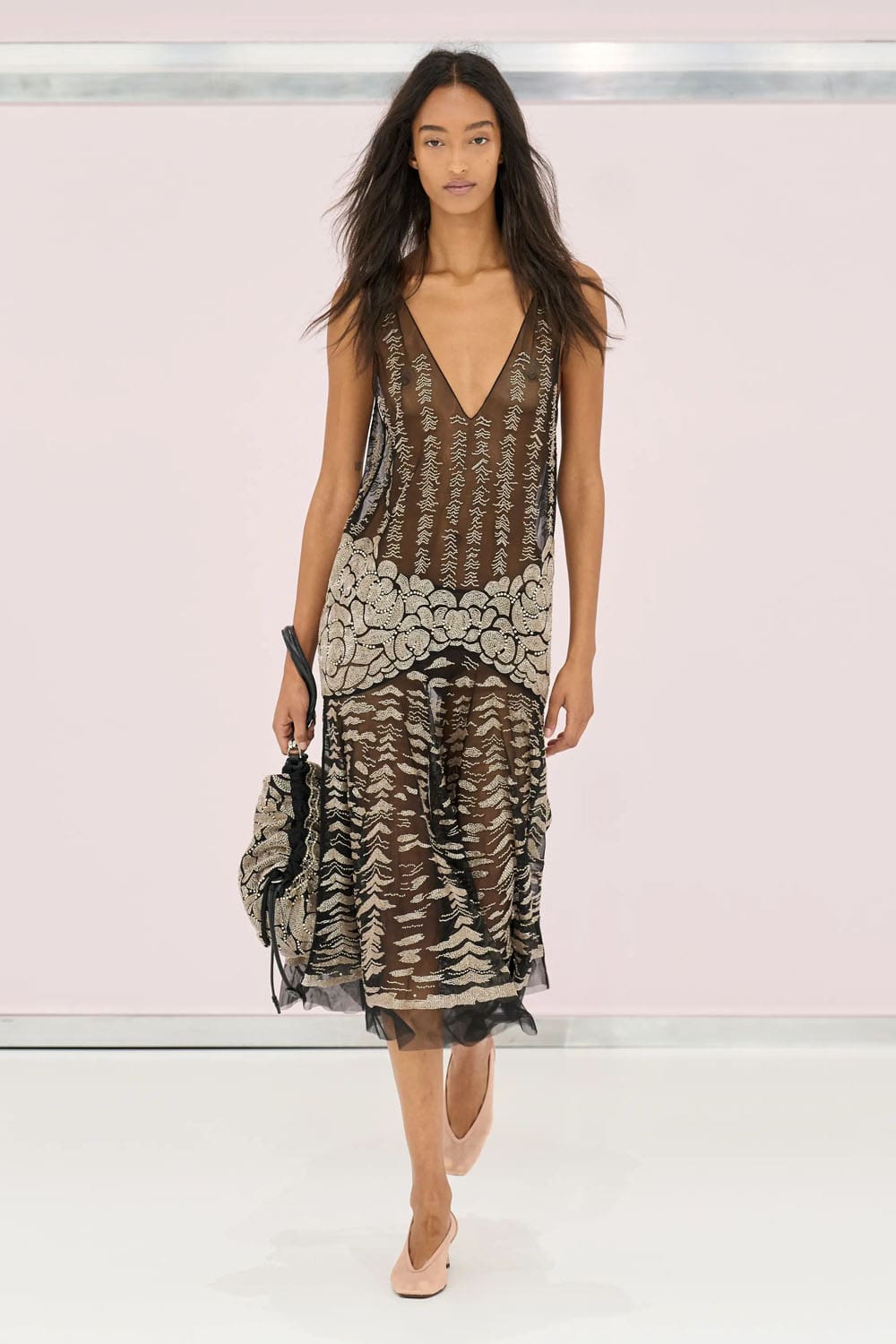 芬迪(Fendi)2025春夏米兰 Runway 杂志(3)