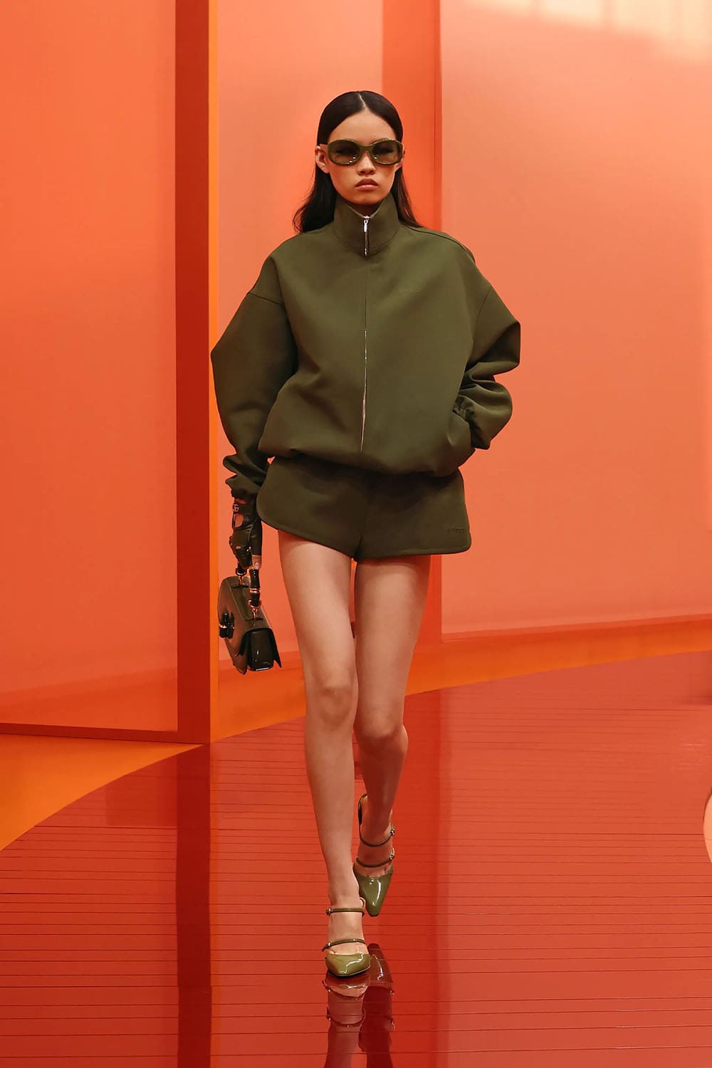 Gucci Spring Summer 2025 Milan Runway Magazine (31)