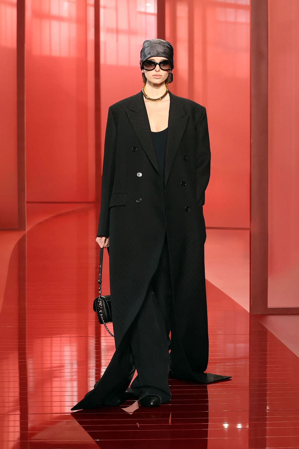 Gucci Spring Summer 2025 Milan Runway Magazine (54)