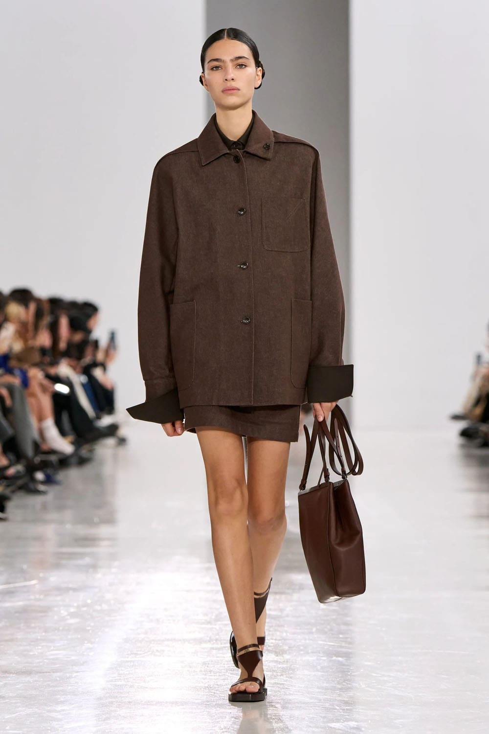 Max Mara Printemps Eté 2025 Milan Runway Magazine (5)