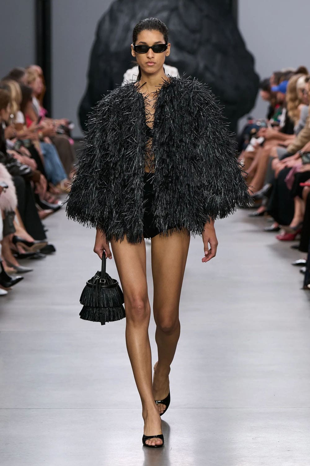 Michael Kors Printemps Été 2025 New York Runway Magazine (20)
