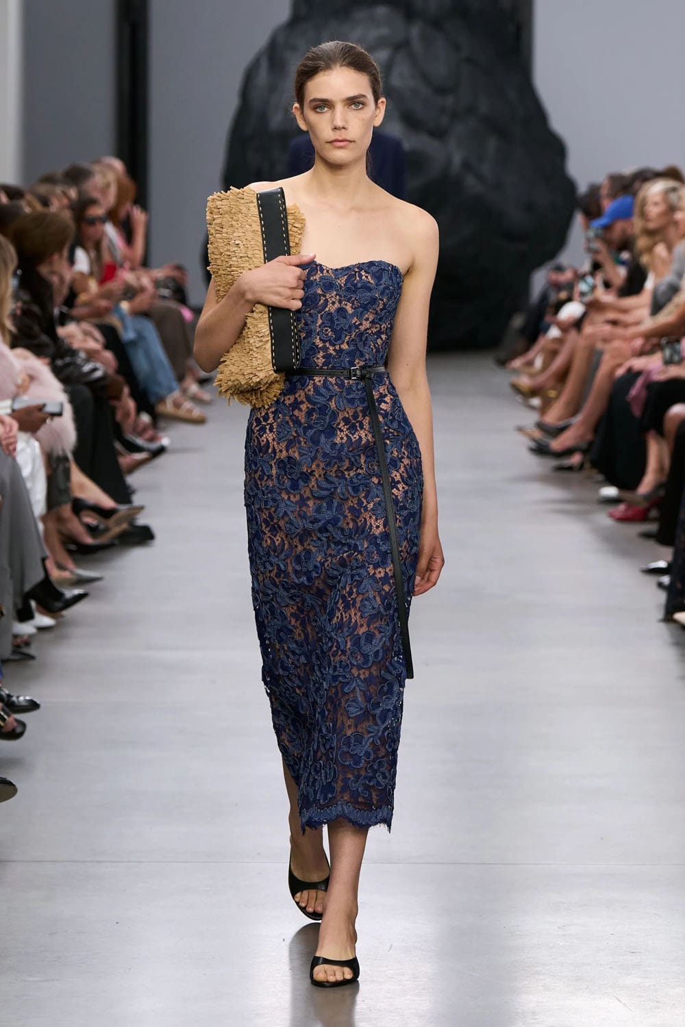 Michael Kors Printemps Été 2025 New York Runway Magazine (31)