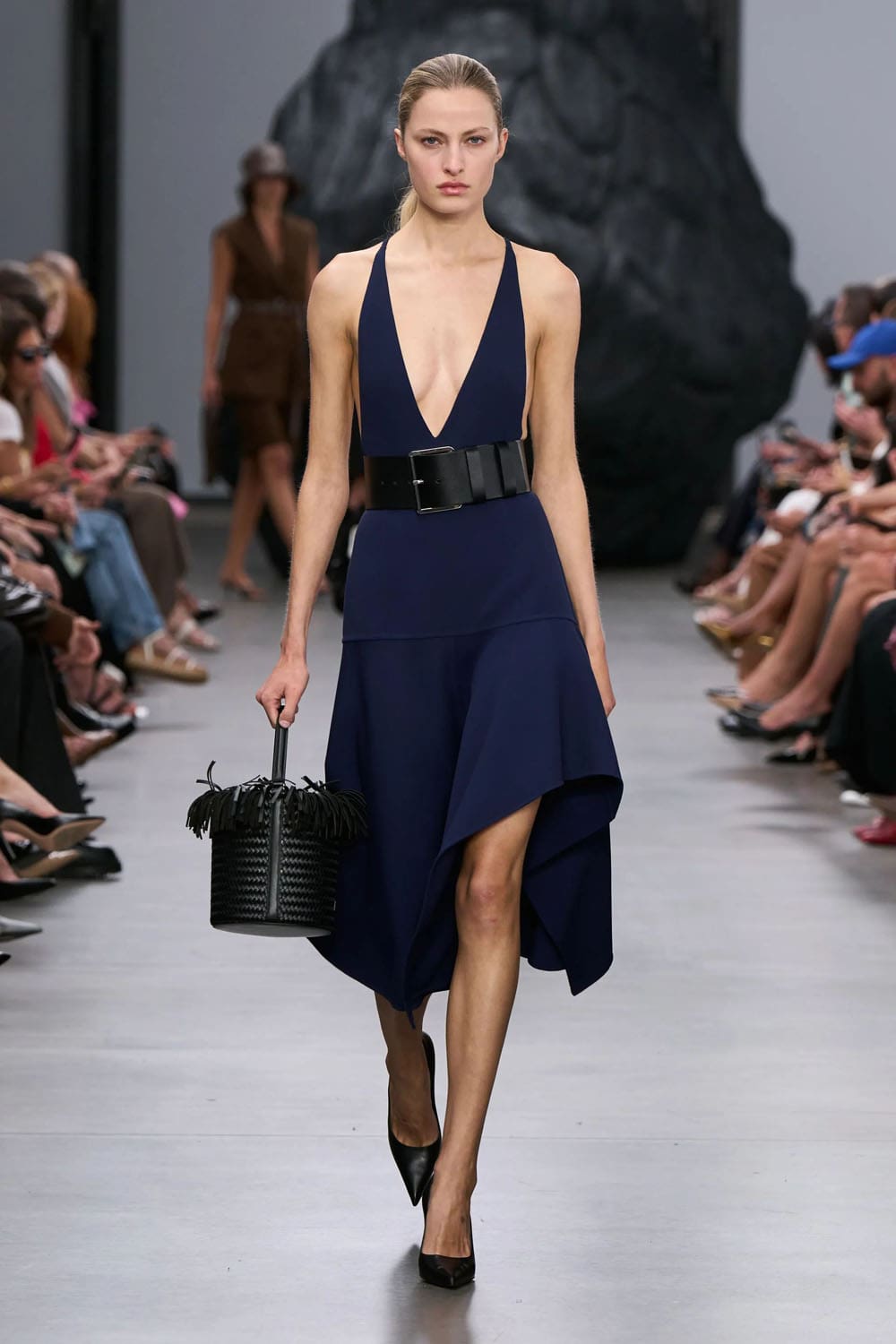 Michael Kors Printemps Été 2025 New York Runway Magazine (37)