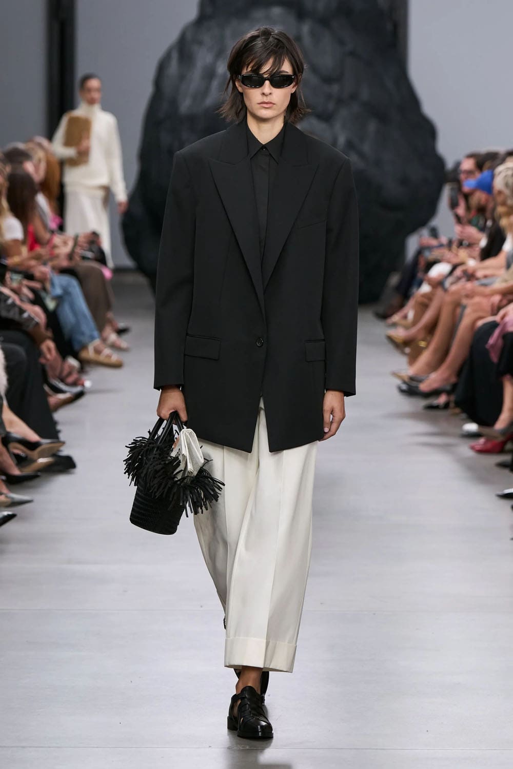 Michael Kors Printemps Été 2025 New York Runway Magazine (38)