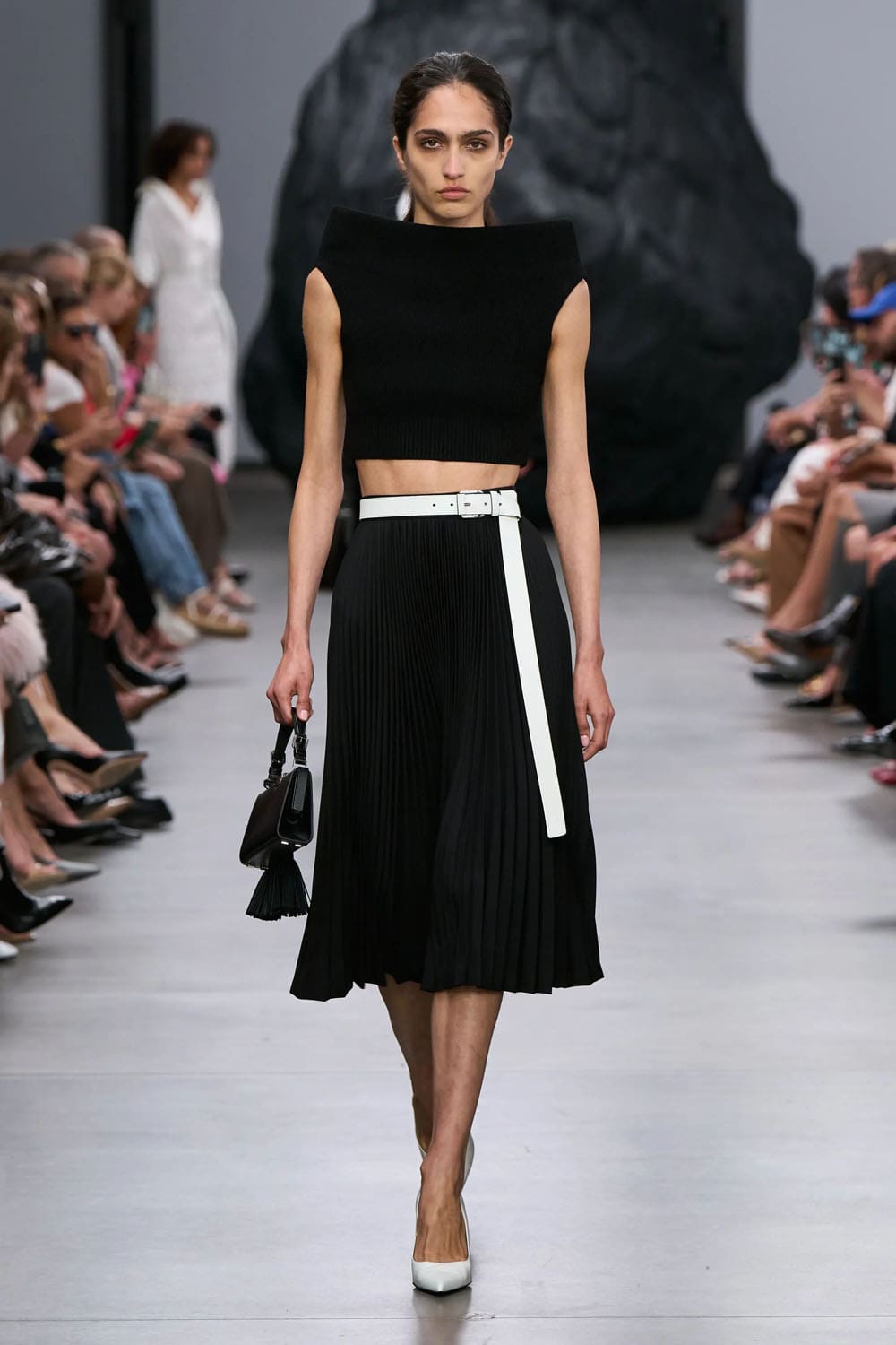 Michael Kors Printemps Été 2025 New York Runway Magazine (5)