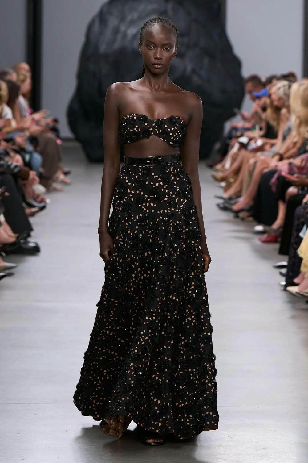 Michael Kors Printemps Été 2025 New York Runway Magazine (66)