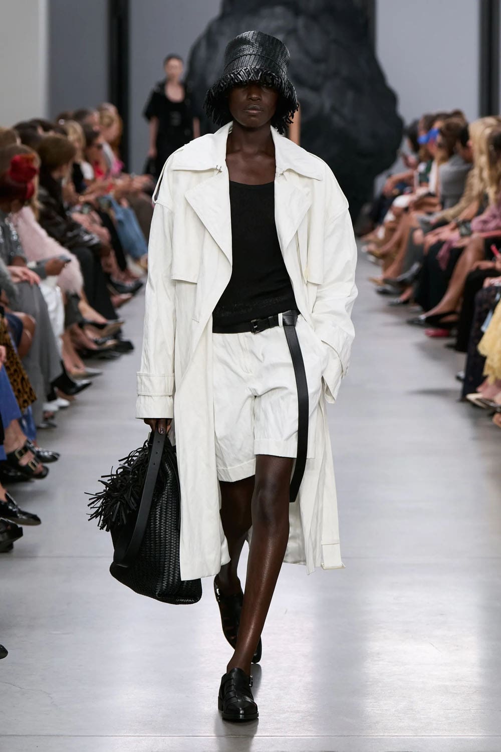 Michael Kors Printemps Été 2025 New York Runway Magazine (9)