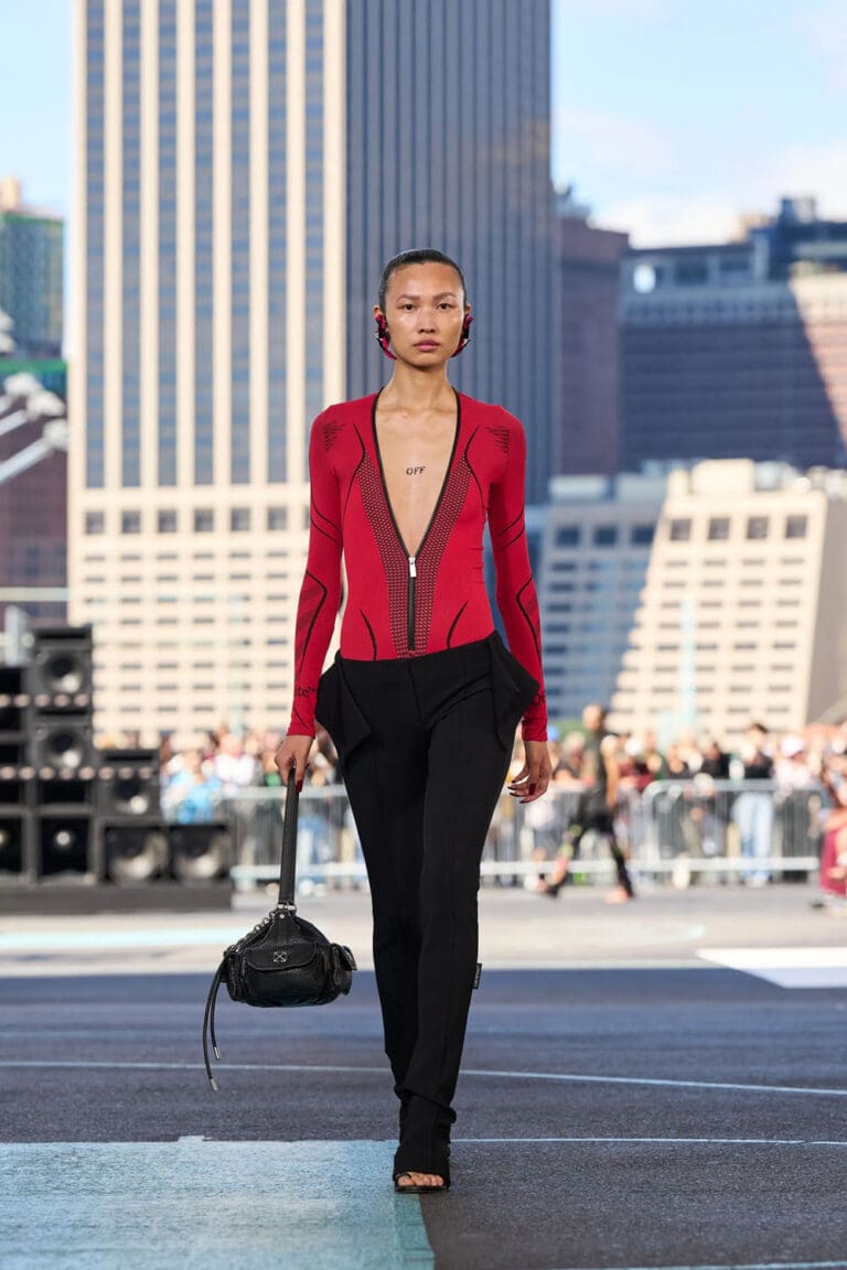 Off-White Spring Summer 2025 New York - RUNWAY MAGAZINE ® Official