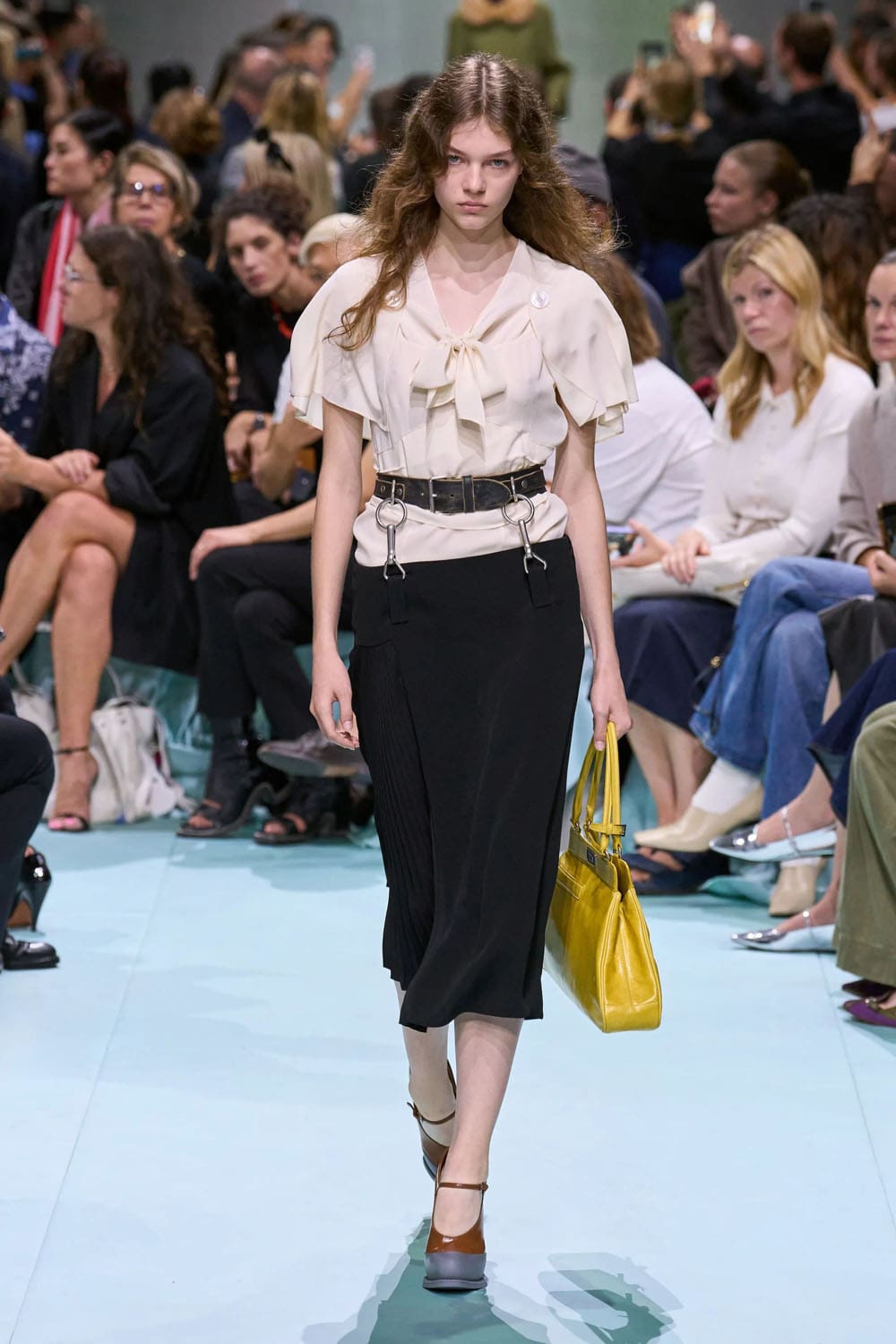 Prada Spring Summer 2025 Milan Runway Magazine (16)