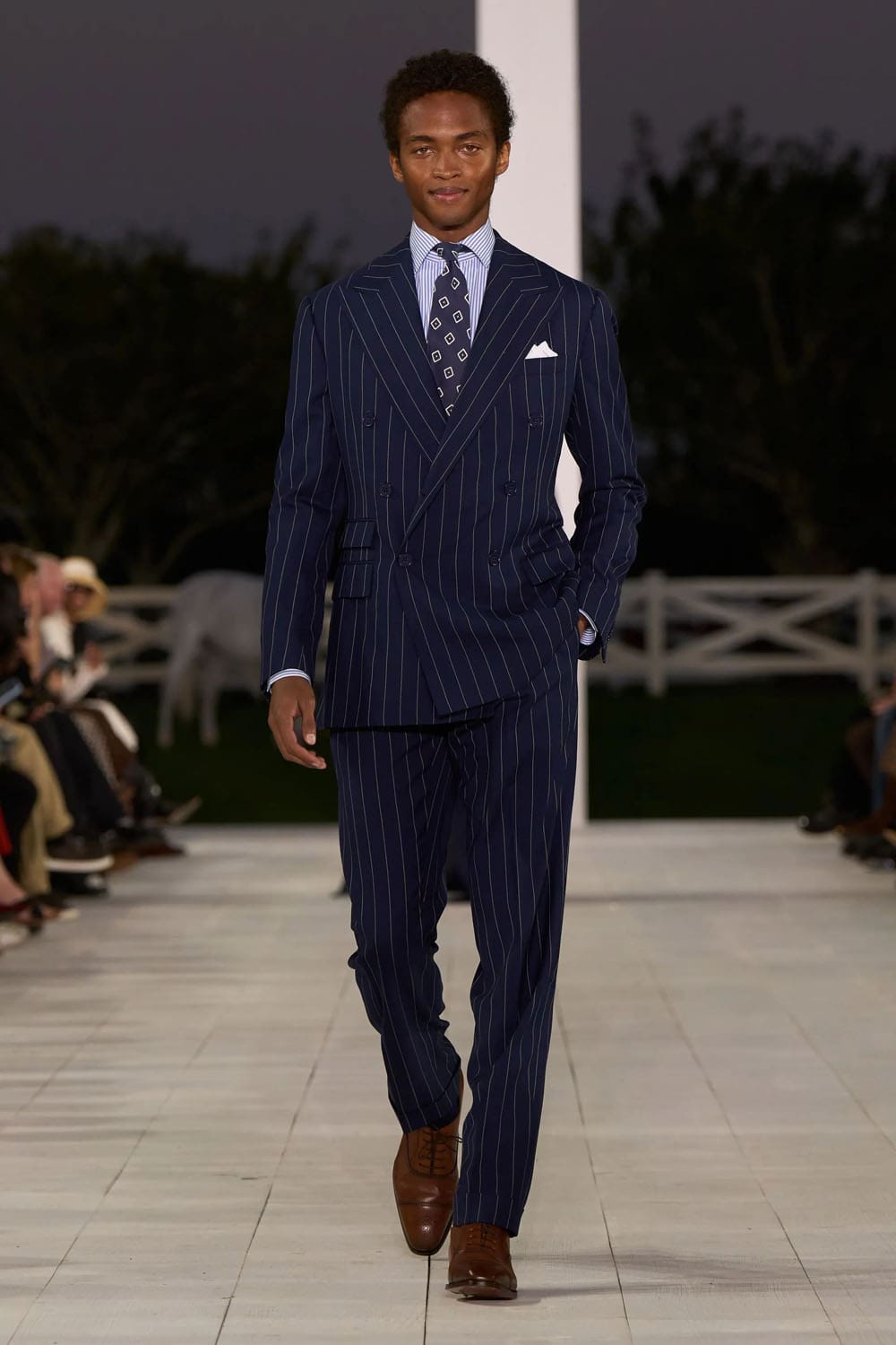 Ralph Lauren Spring 2025 Runway Magazine (25)