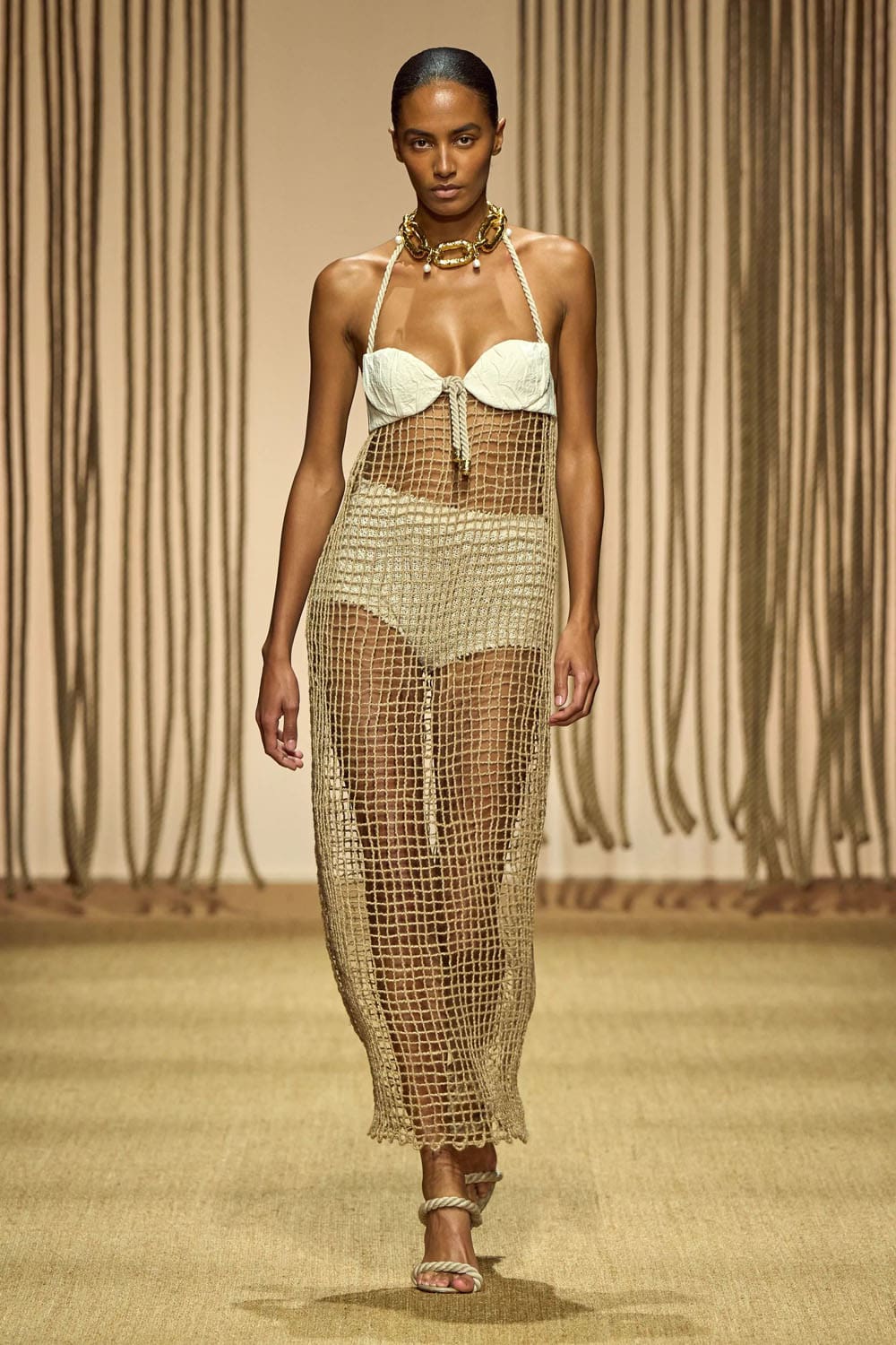 Roberto Cavalli Spring Summer 2025 Milan Runway Magazine (16)