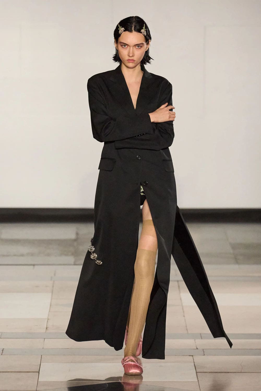 Simone Rocha Primavera Verano 2025 Londres Runway Revista (1)
